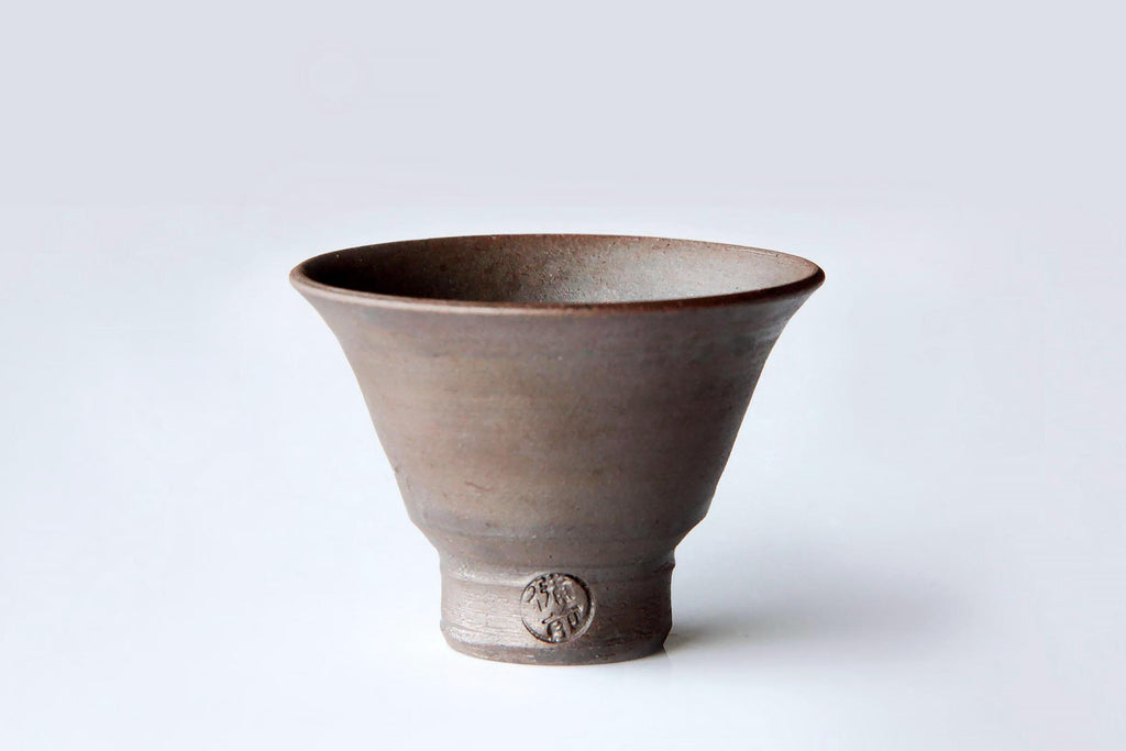 Sharp design Sake cup from Bizen pottery