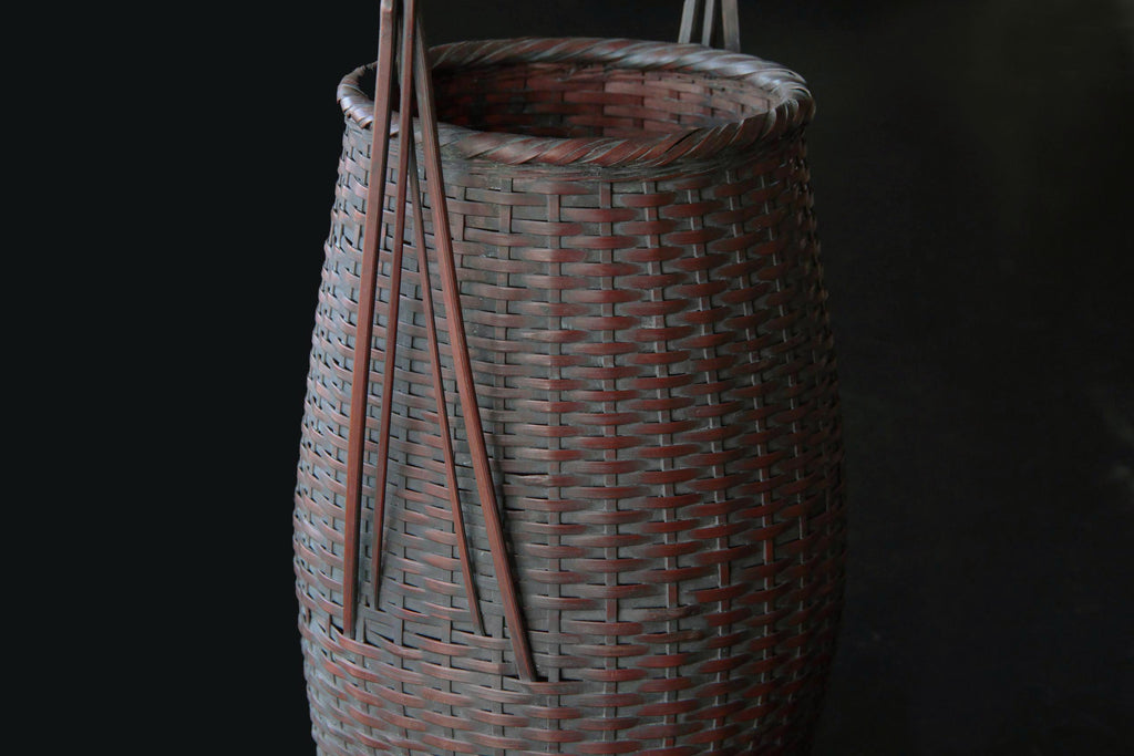 Bamboo craft for flower vase. Handmade by Japanese artisan.