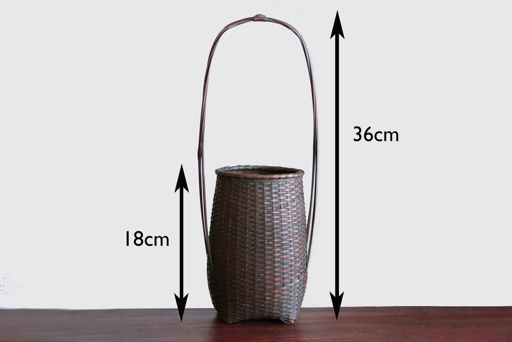 Bamboo craft for flower vase. Handmade by Japanese artisan.