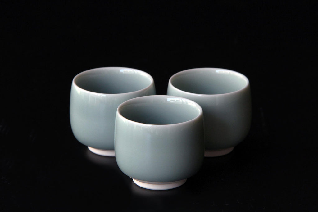 blue sake cups, Japanese porcelain