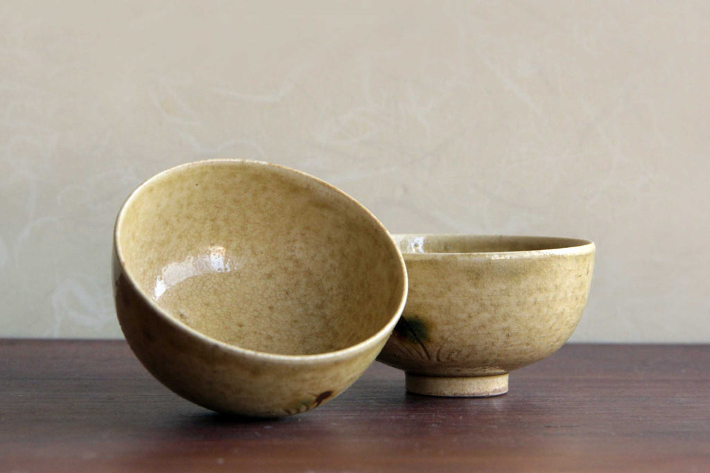 yellow ceramic bowl seto ware