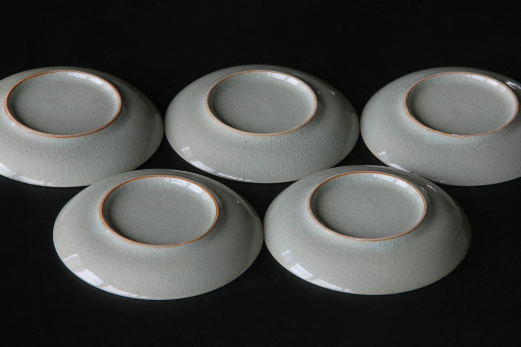 Japanese tableware . Small ceramic plate. 