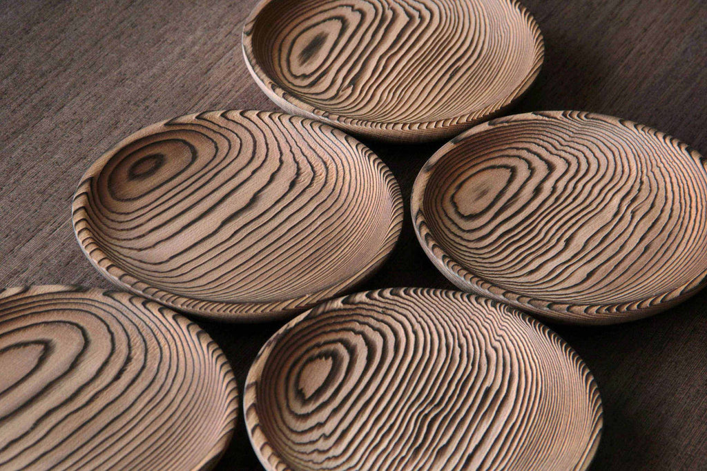 Beautiful grain Japanese wooden plate.