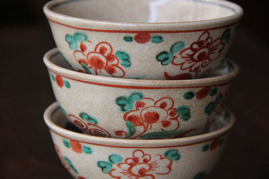 Japanese pottery, iroe tea cups