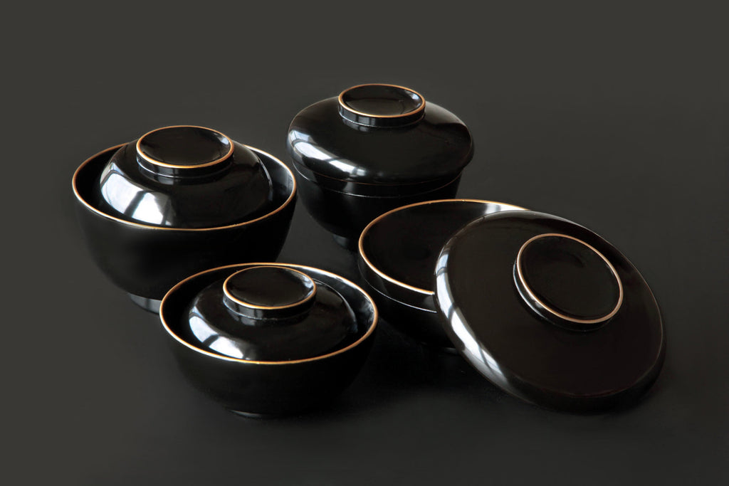 Rich black Urushi, Japanese Kaiseki tableware. Lidded wooden bowl.