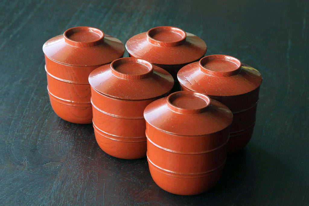 Red Urushi lacquered wooden cup with lid. Small soup bowl. Japanese tableware.