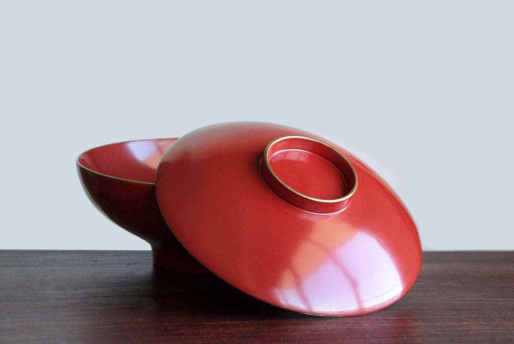 Red wooden bowl with lid. Classic Japanese tableware. With beautiful natural Urushi lacquer.