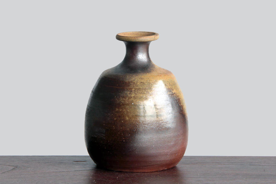 【備前焼 徳利①】Bizen ware sake bottle ( 送料無料！) Bizen Ware Sake Bottle Tokkuri – KinsenTOKYO