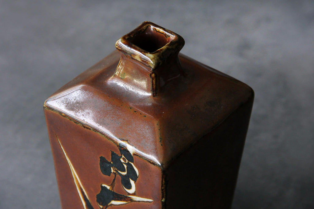 Japanese ceramic vase by Ichiro Kimura, noted Mashiko potter 