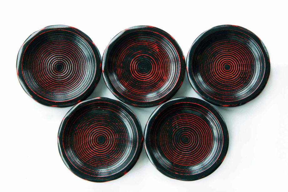 Hand Carved Wooden Saucer | Urushi Lacquer – KinsenTOKYO