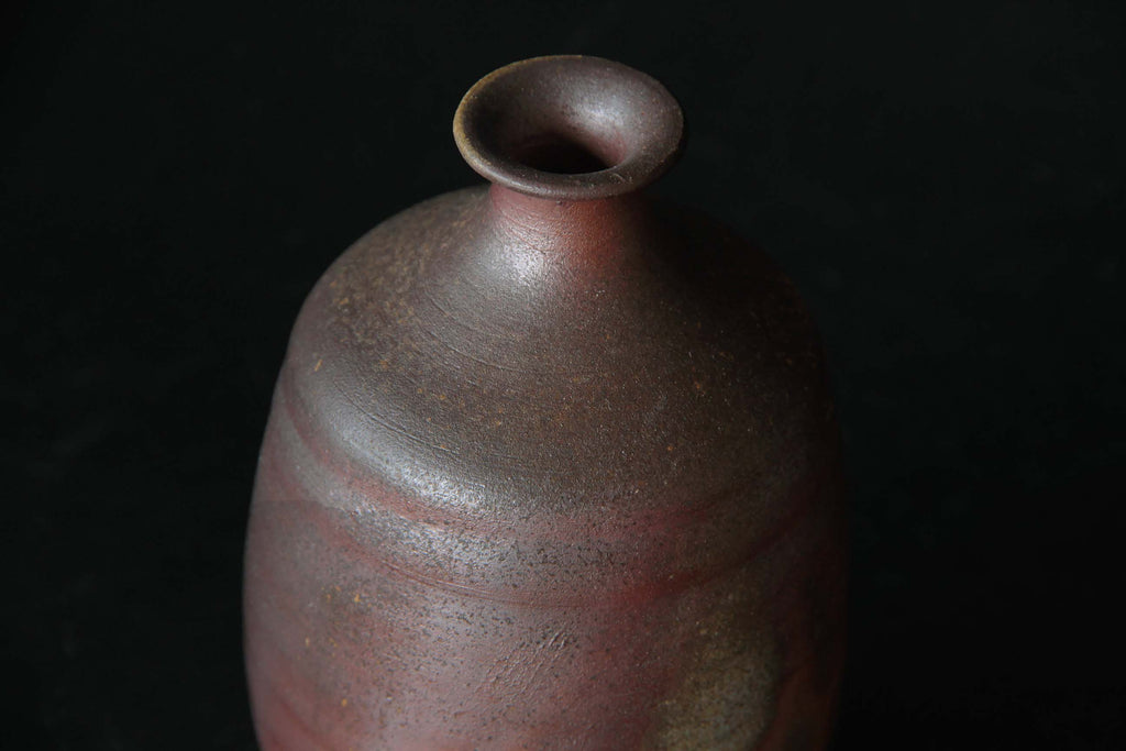 Bizen ware, Sake bottle, Unglazed Japanese pottery from Okayama Prefecture.