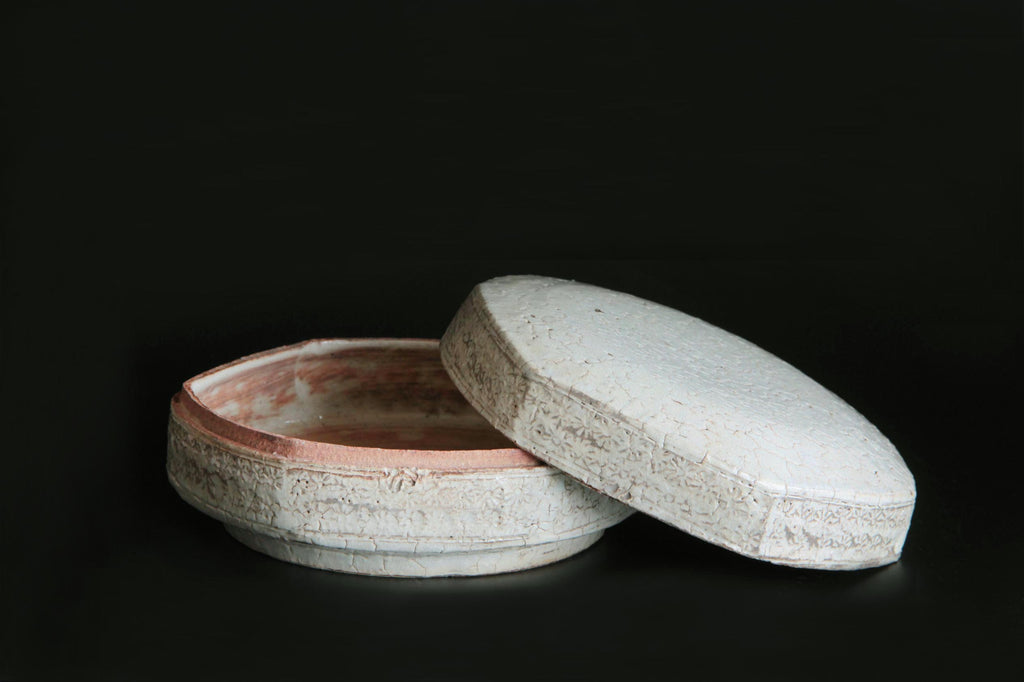 Japanese ceramic artist Matajiro Kawamura