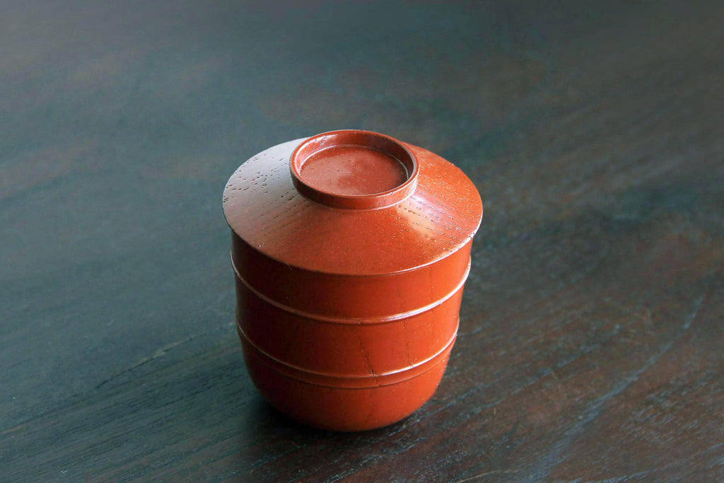 Red Urushi lacquered wooden cup with lid. Small soup bowl. Japanese tableware.