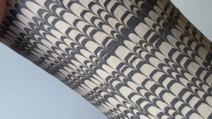 Rotating and close-up video showcasing the shape, texture, and details of the Japanese modern design vase.