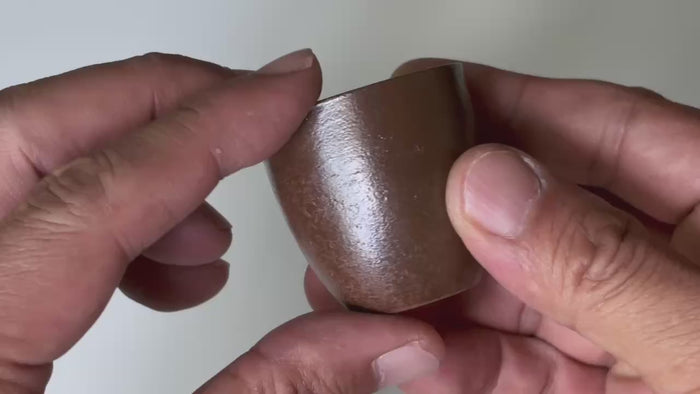 Rotating and close-up video showcasing the shape, texture, and details of the Japanese small cup.