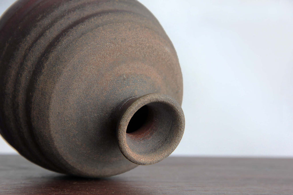 Bizen ware, Sake bottle, Unglazed Japanese pottery from Okayama Prefecture.