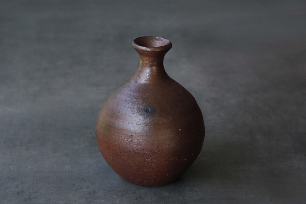 Japanese ceramic, Sake bottle, Bizen Yaki