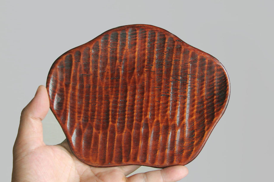 18cm / Hand Carved Japanese Vintage Wooden Plate | Sanuki-Bori