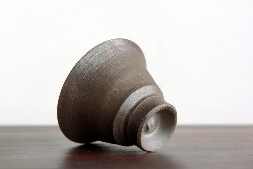 Sharp design Sake cup from Bizen pottery