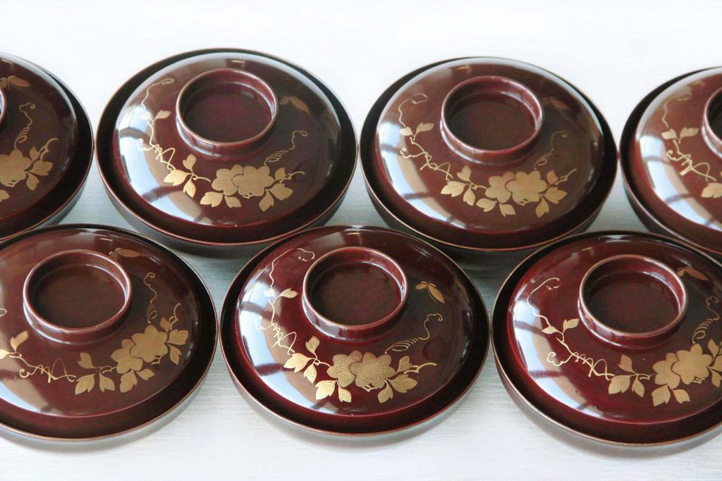 Japanese Owan bowl with lid. Japanese food tableware