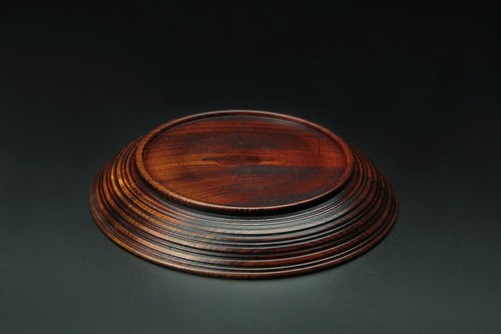 wooden plate back side