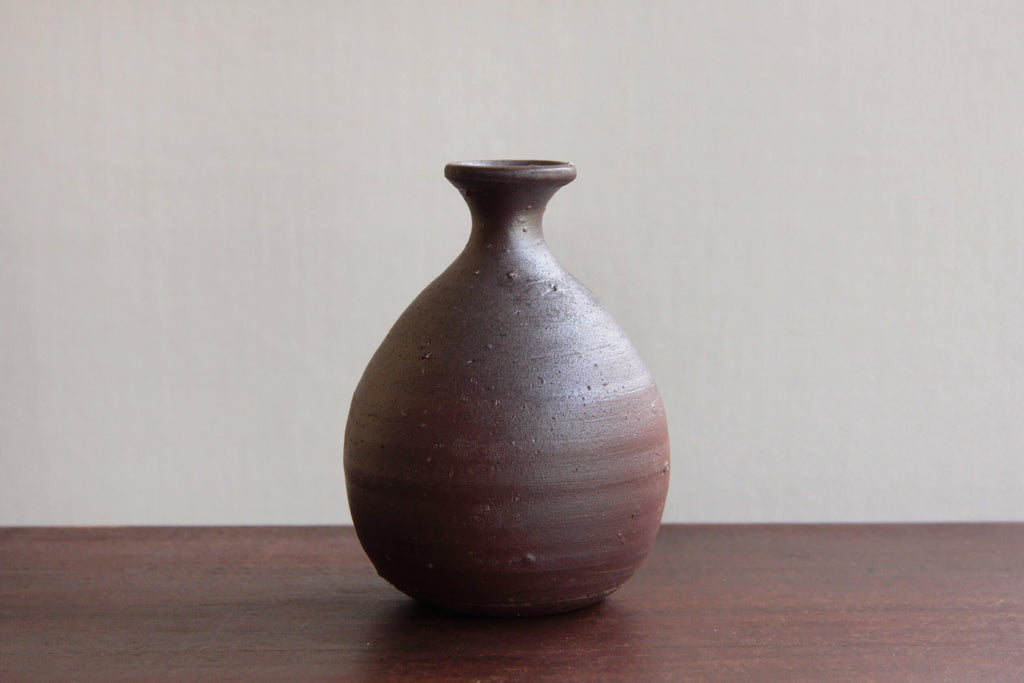 bizen pottery sake bottle 