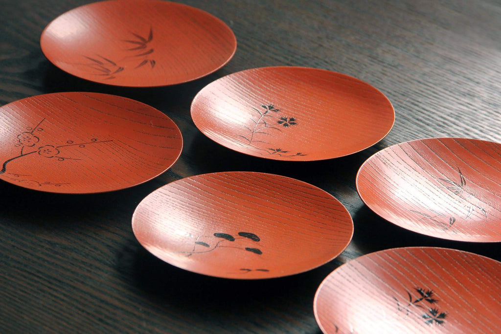 Very thin Japanese wooden dish, urushi plate 